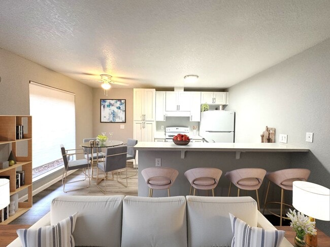 Photo - Lincoln Crest Apartments - 6248 Gettysburg...