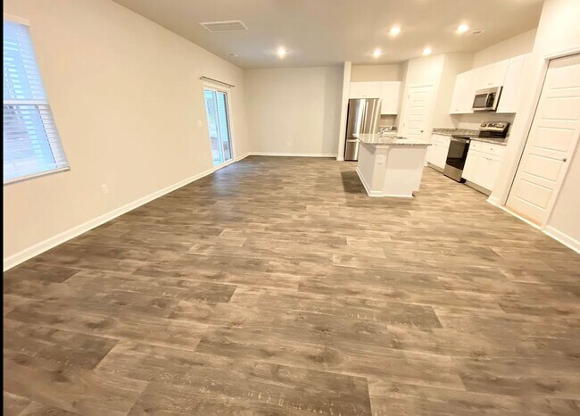 Photo - 4 Bed 3 Bath Single Family Home