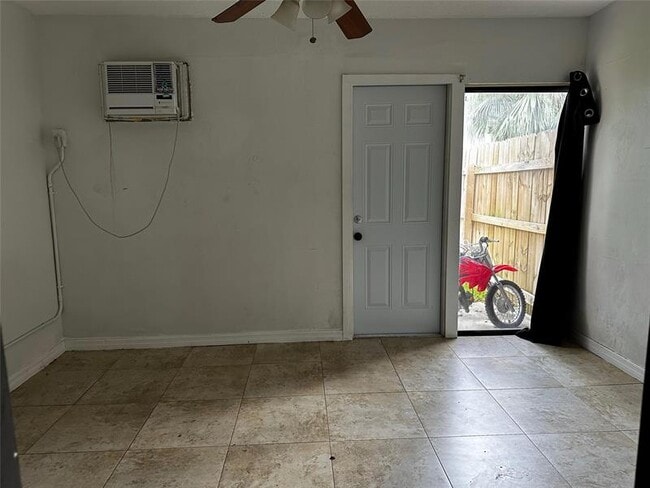 Photo - 3259 NW 118th Ln