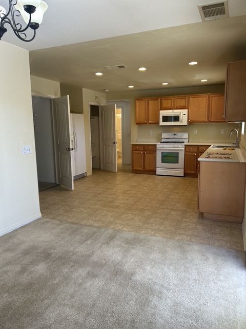 Photo - 53204 Beales St