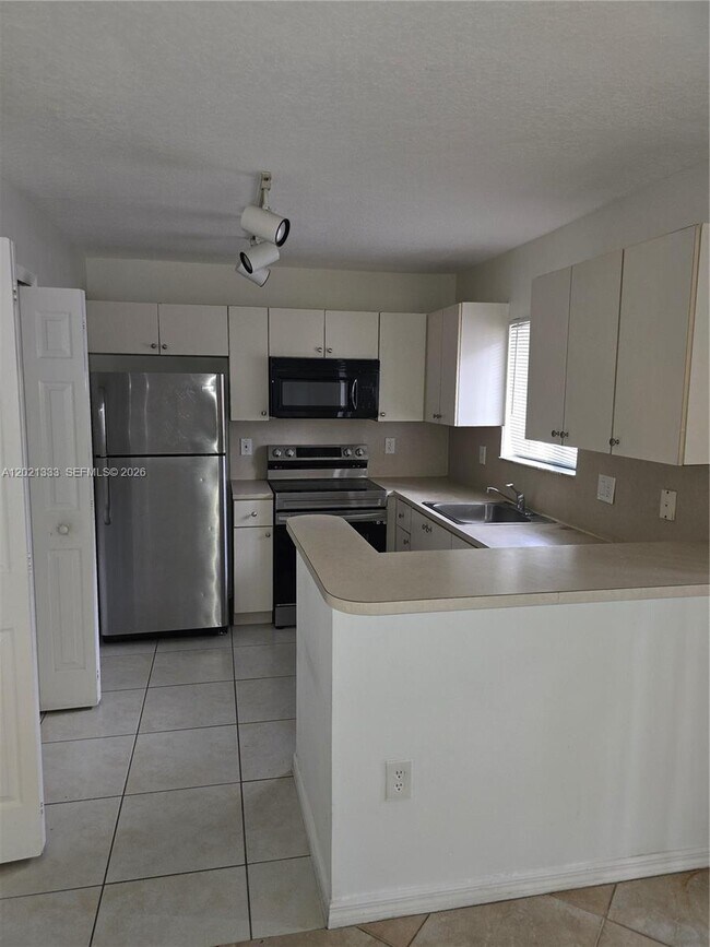 Photo - 2930 SE 13th Ave Unidad 101-52