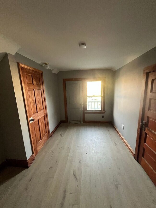 Photo - 3347-3347A N 28th St. (Duplex) Unit 3347A - Upper