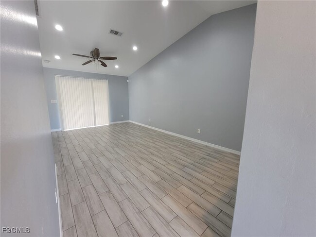 Photo - 2210 Haviland Ave S