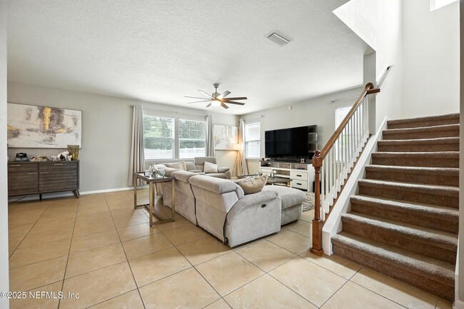 Photo - 496 Glendale Ln
