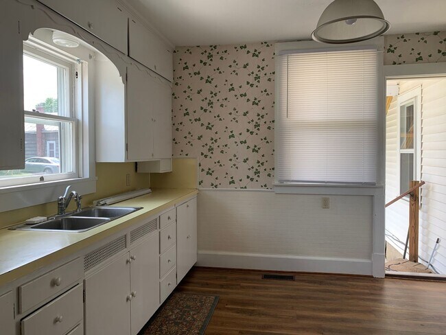 Photo - 194 Circular St Unidad 1