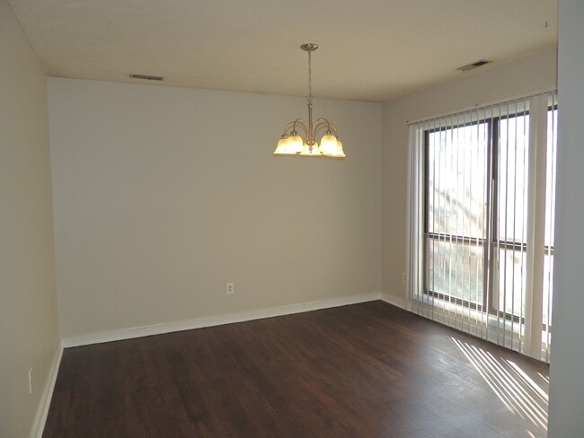 Photo - 6961 Candlewood Dr