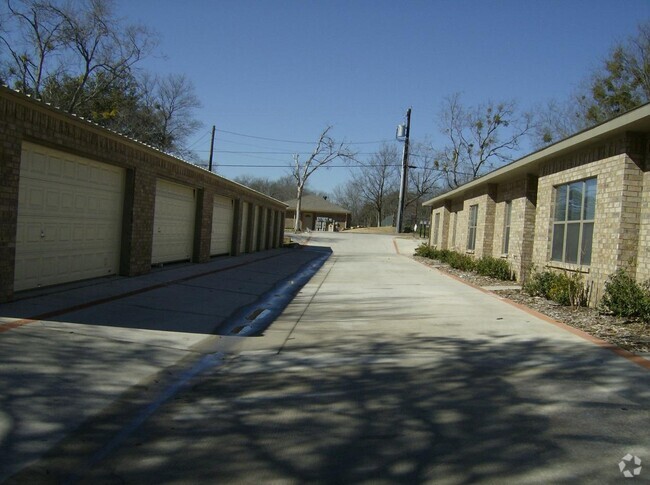 Building Photo - S.LINE219 - 101 Unit 1 Rental