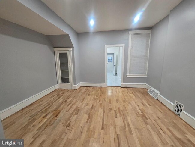 Photo - 2826 N 27th St