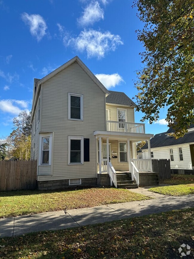 Building Photo - 1126 Jennette Ave NW Unit 2 Rental