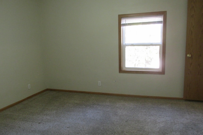 Photo - 404 Wood St N Unit 404 Wood street North  Apt 2 Jordan, Mn 55352