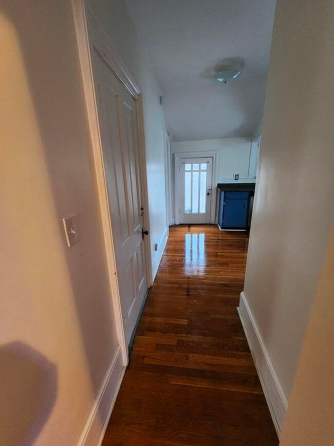 Photo - 605 N Calhoun St