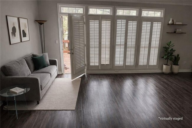 Photo - 2505 Oak Quarters