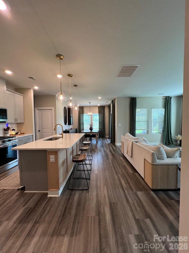 Photo - 8921 Pennegrove Cir