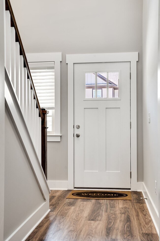 Photo - 3333 Alta Ln