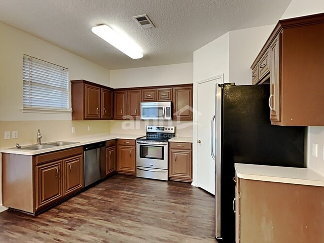 Photo - 8551 Western Meadows Dr