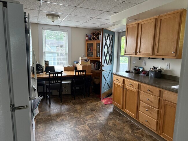 Photo - 74 Hopson Ave Unidad second floor