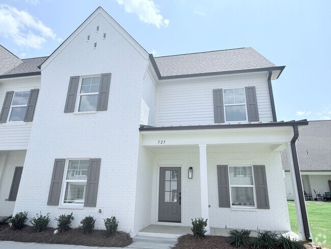 Building Photo - 3BR/3.5BA - End Unit in South Grove Rental