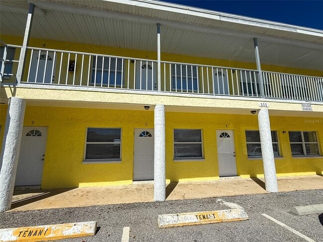 Building Photo - 111 177th Ave W Unit 2