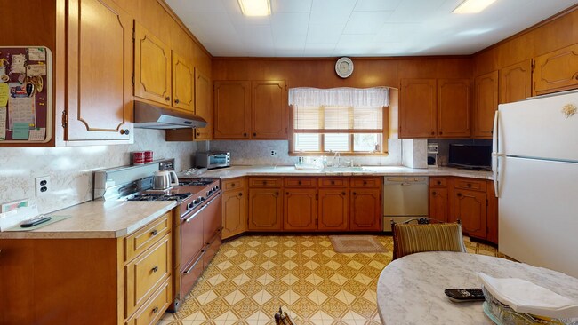 Photo - 60 Pinkert St Condo Unit 62