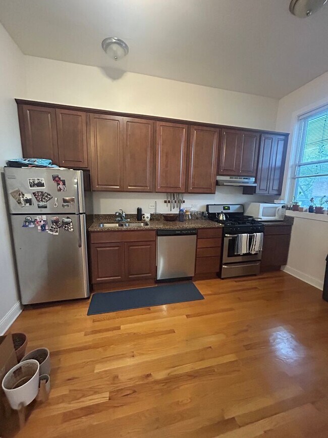 Photo - 2559 W. North-#3R Unit #3R