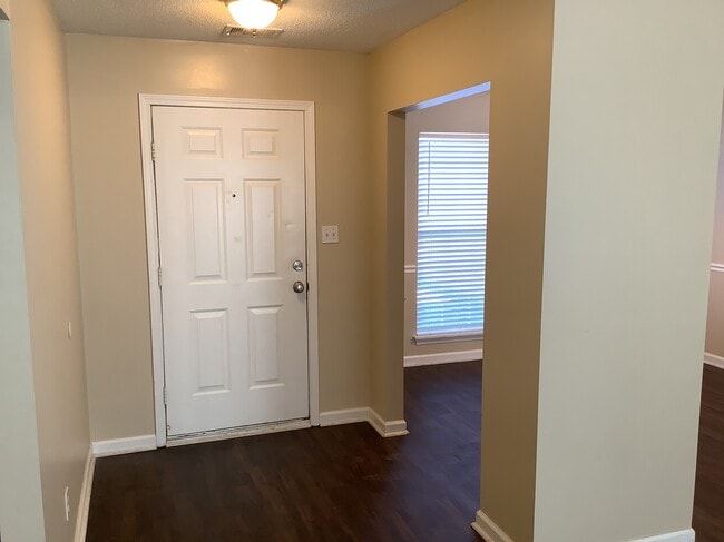 Photo - 249 Longleaf Cir