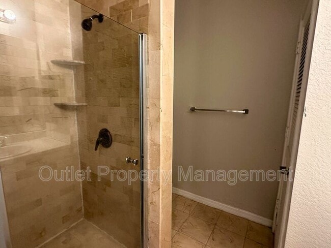 Photo - 860 N Orange Ave Unit 143