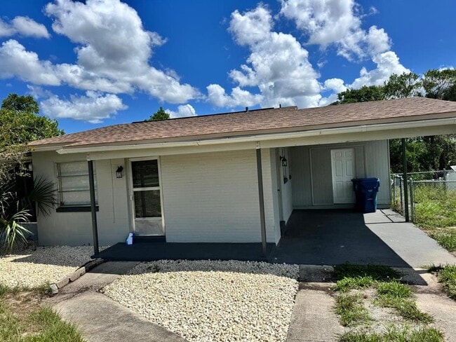 Photo - 7103 Fireside St House
