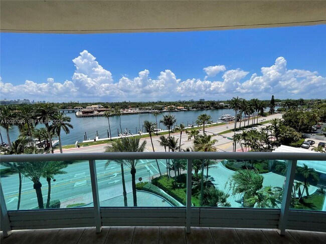 Photo - 5025 Collins Ave Unit 601
