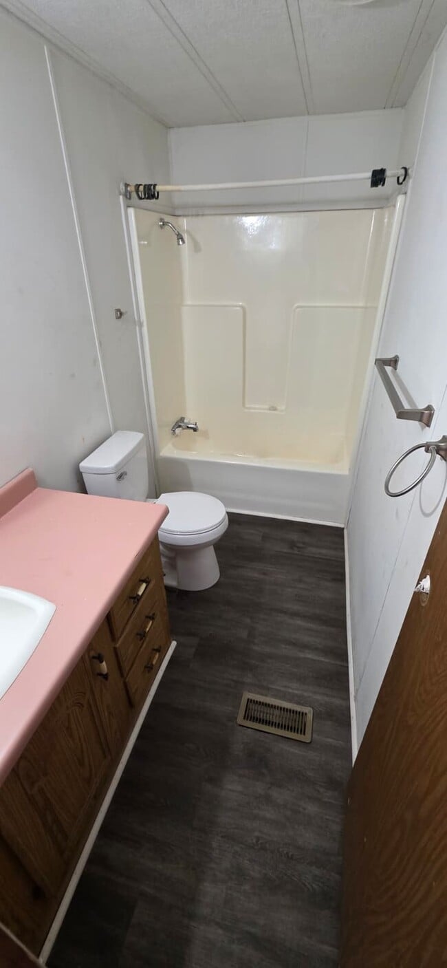 Photo - Cedar Street MHC