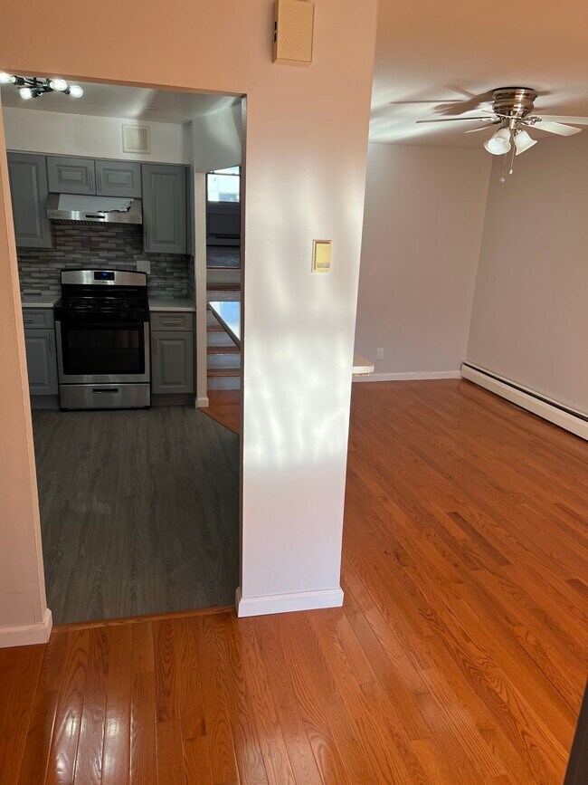 hallway - 2748 E 11th St