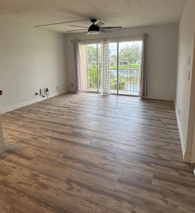 Photo - 13771 Oneida Dr Unit G2