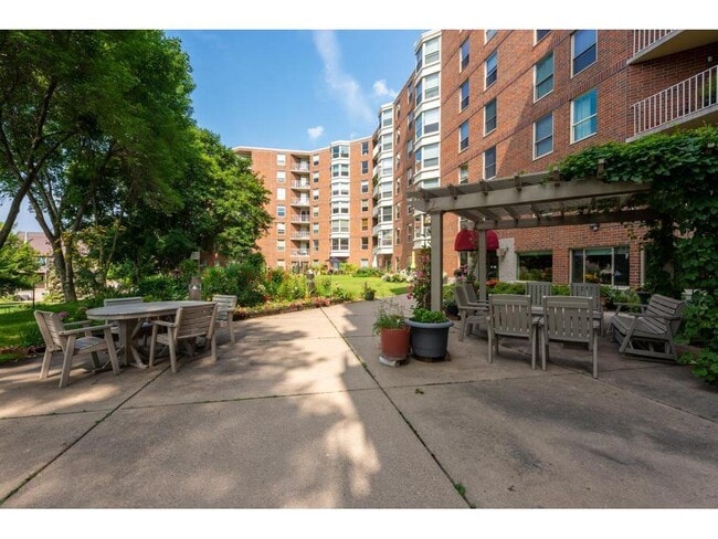 Photo - 1425 W 28th St Unit 108