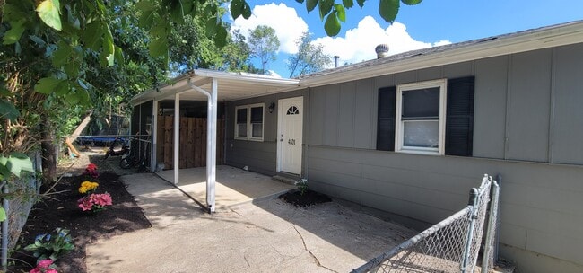 Photo - 4101 NE Winn Rd