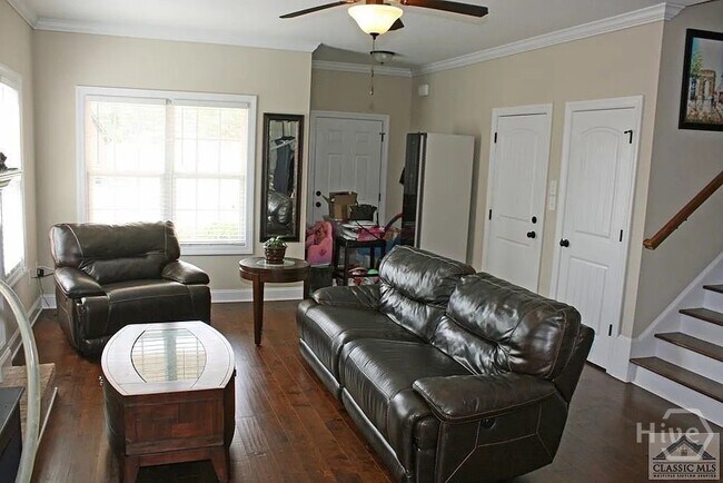 Photo - 1564 Cold Tree Ln