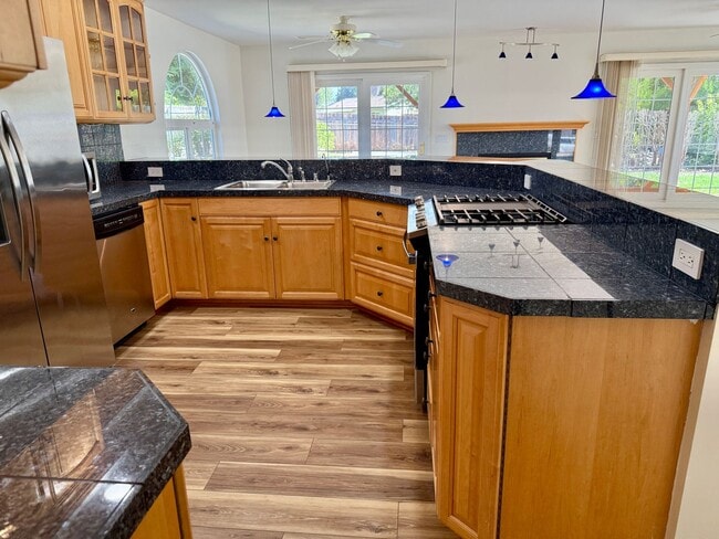 Photo - Four Bedroom Three Bath House Move in Cred...