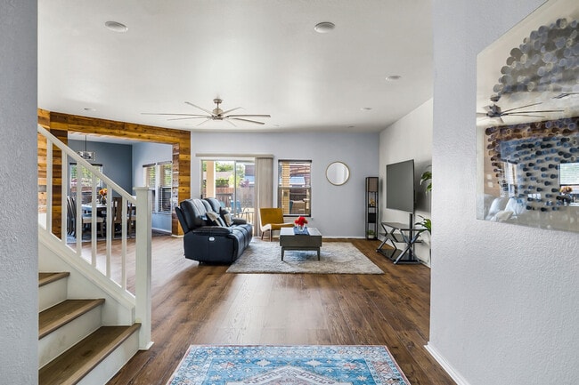 Photo - 311 Evening Grosbeak Dr Unit SI ID1492677P