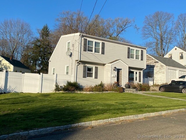 Photo - 54 Minturn Rd House