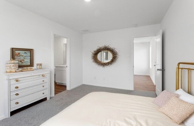 Photo - 40839 Hawthorne Glades St