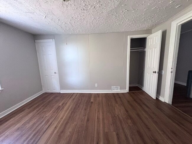 24 Dickerman St Unit 2