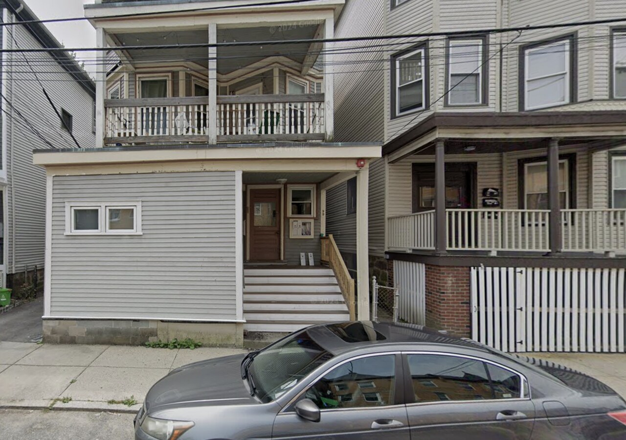 Photo - 99 Calumet St Apartments Unit 1
