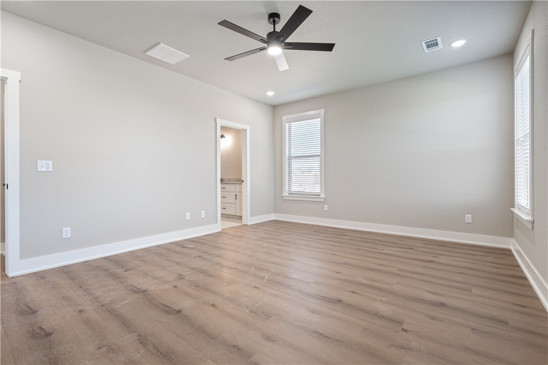 Photo - 7006 SW Orange Ave