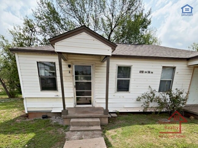 Photo - 410 SW 14th St House