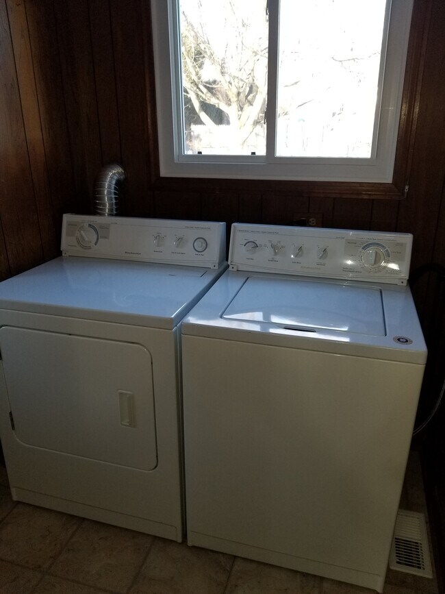 Photo - 31 Highland Ave