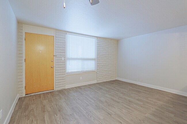 Photo - Allora Phoenix Apartments