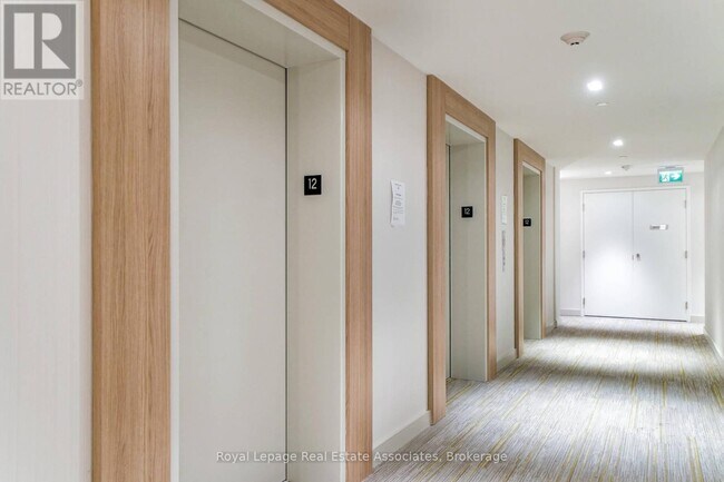 Photo - 30 Ordnance St Unité 1208