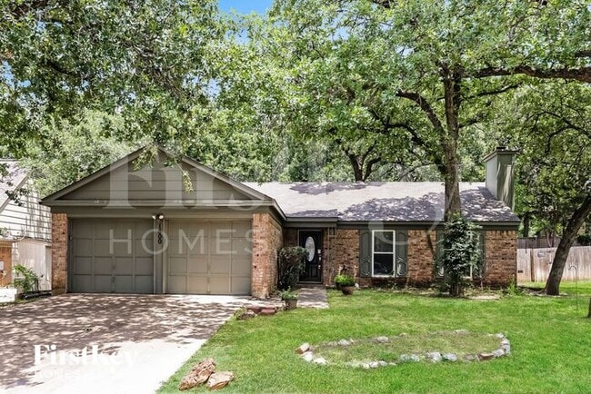Photo - 1800 Chittam Dr House