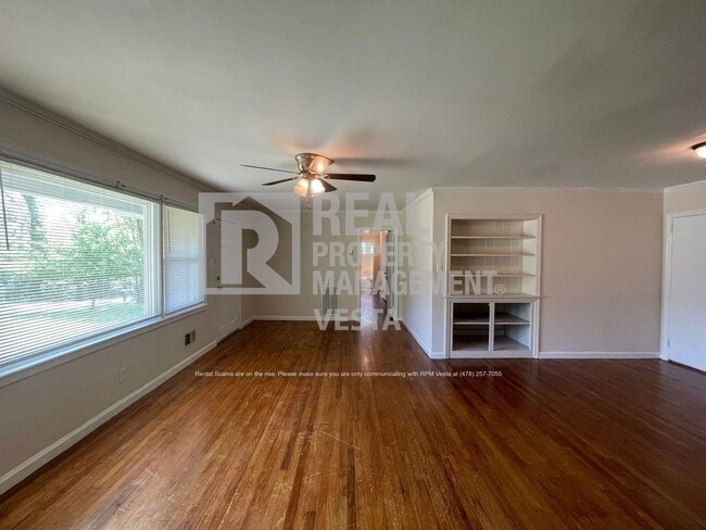 Photo - 2962 Glenrock Dr