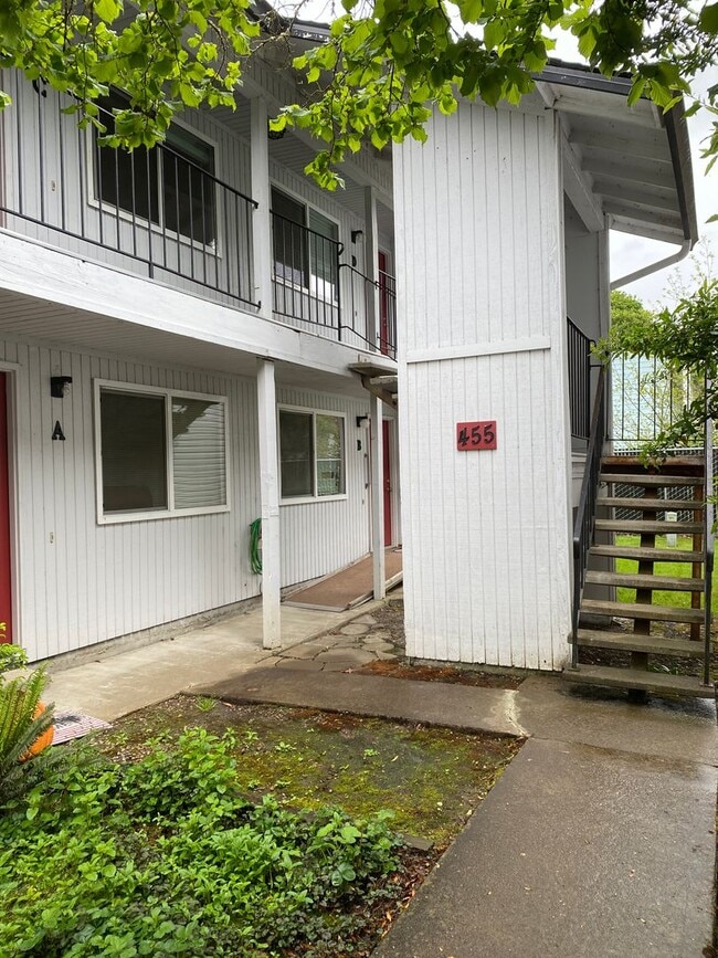 Photo - (858) Fox Fire - 2 Bedroom / 1 Bathroom Unidad 455-C (Up)