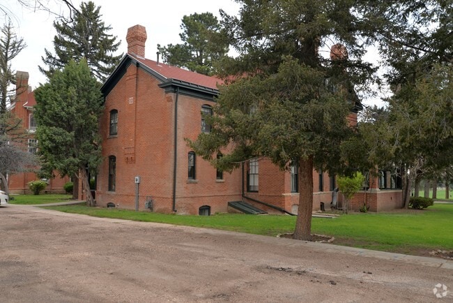 Friends Apartments