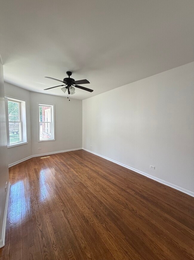 Photo - 7628 S Drexel Ave Unit 1N